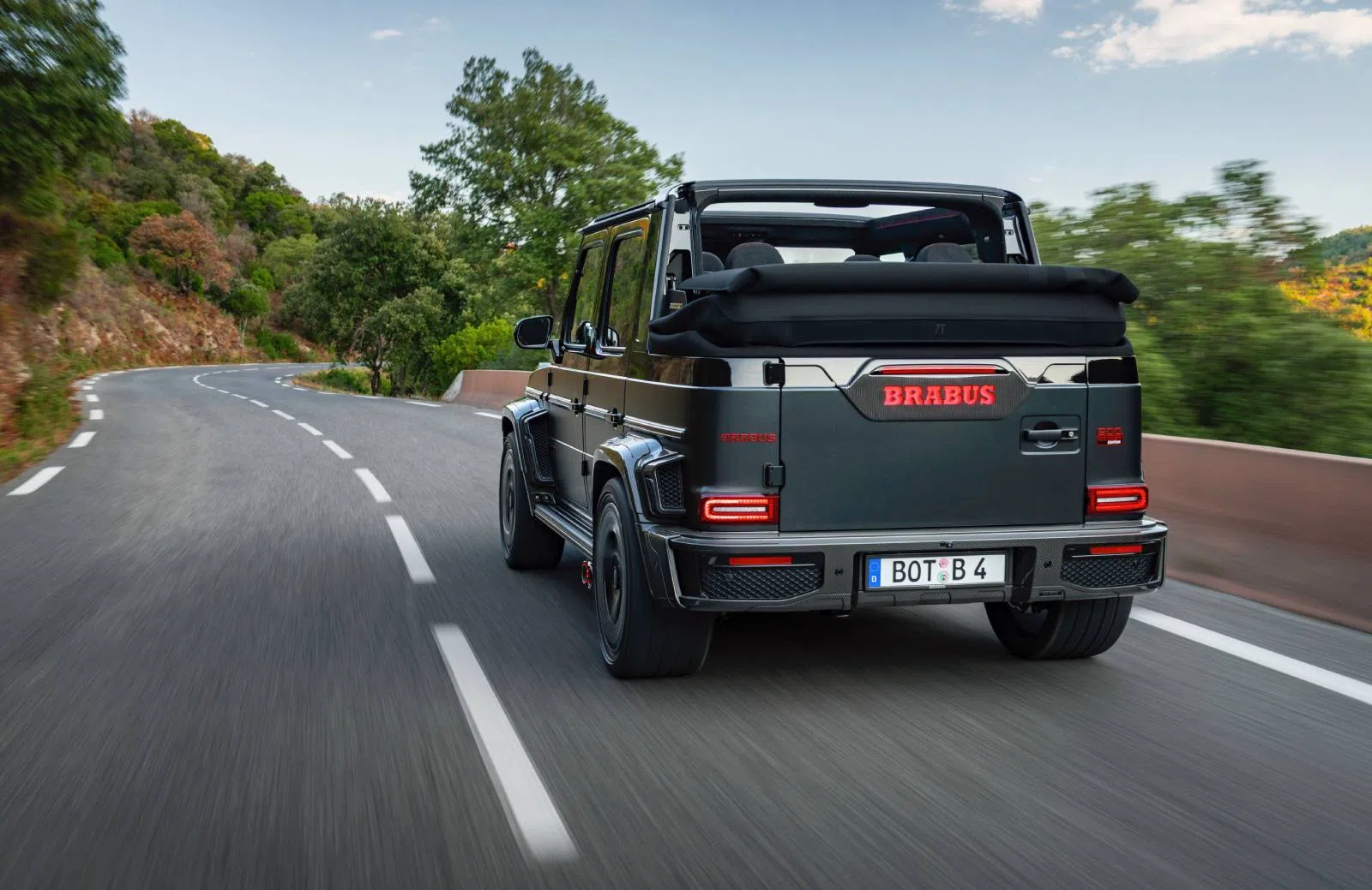 Brabus 900 Rocket Cabrio